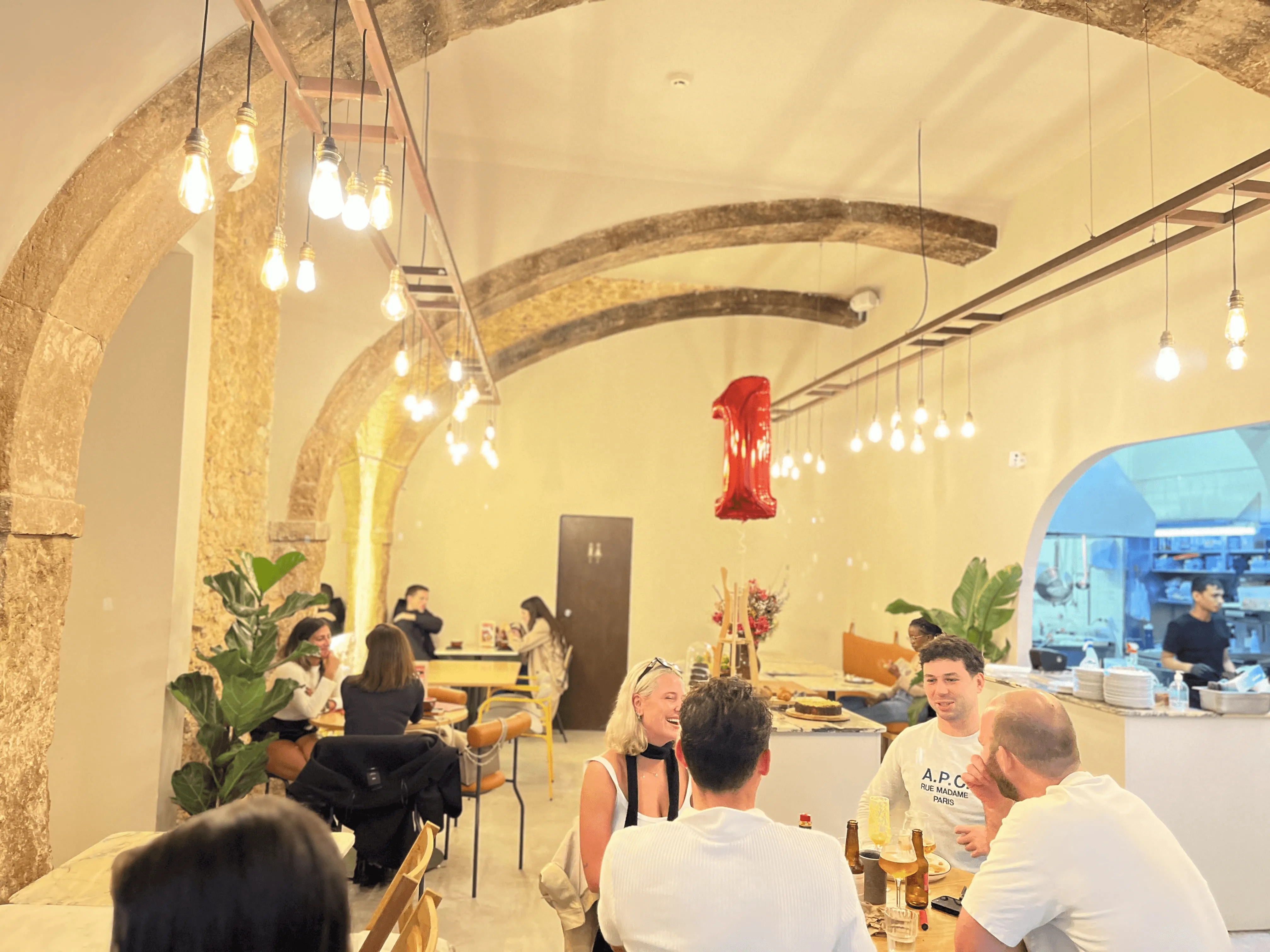 Quest Lisbon event space rental — weddings, birthdays, and business events