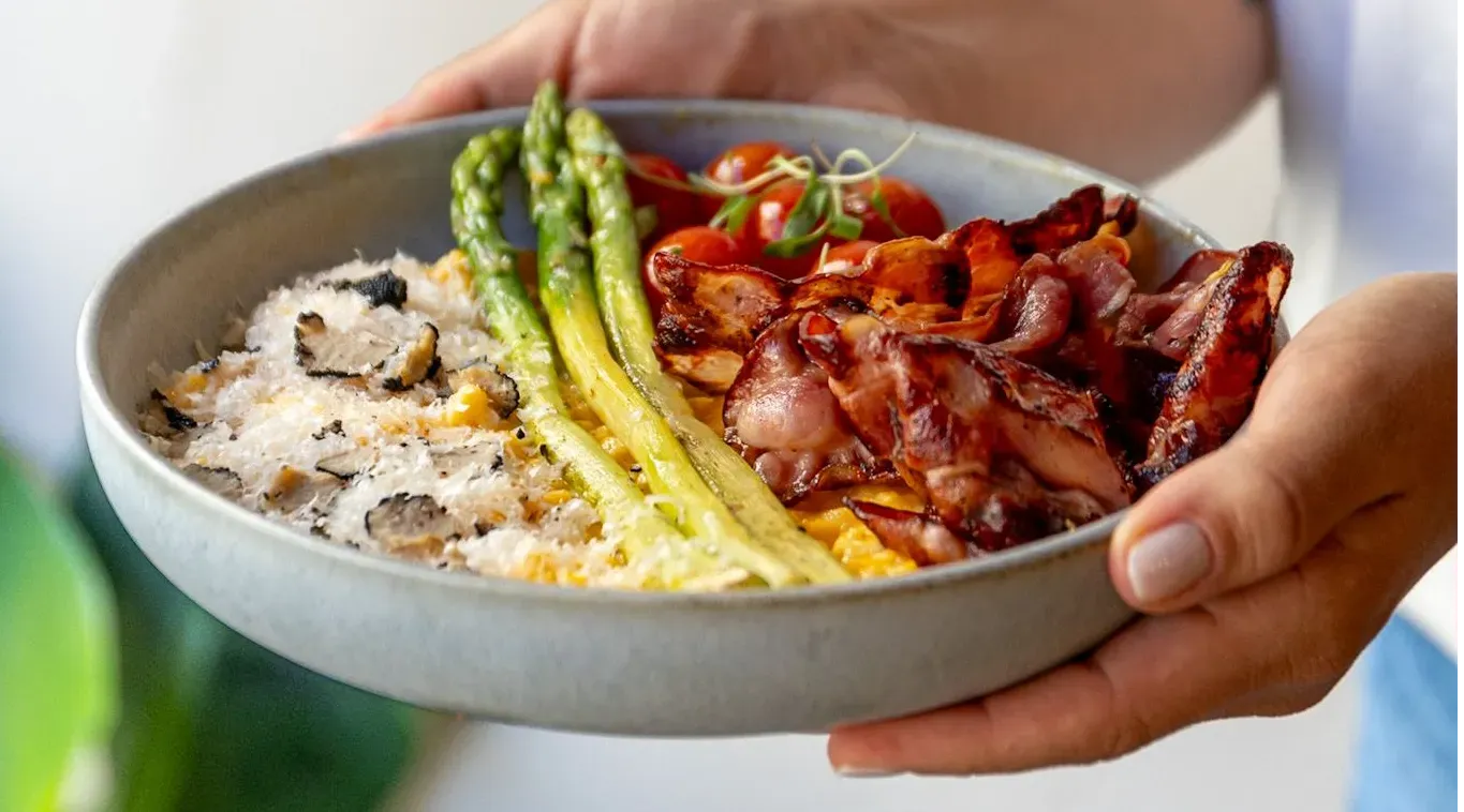 Truffle scrambled eggs plate